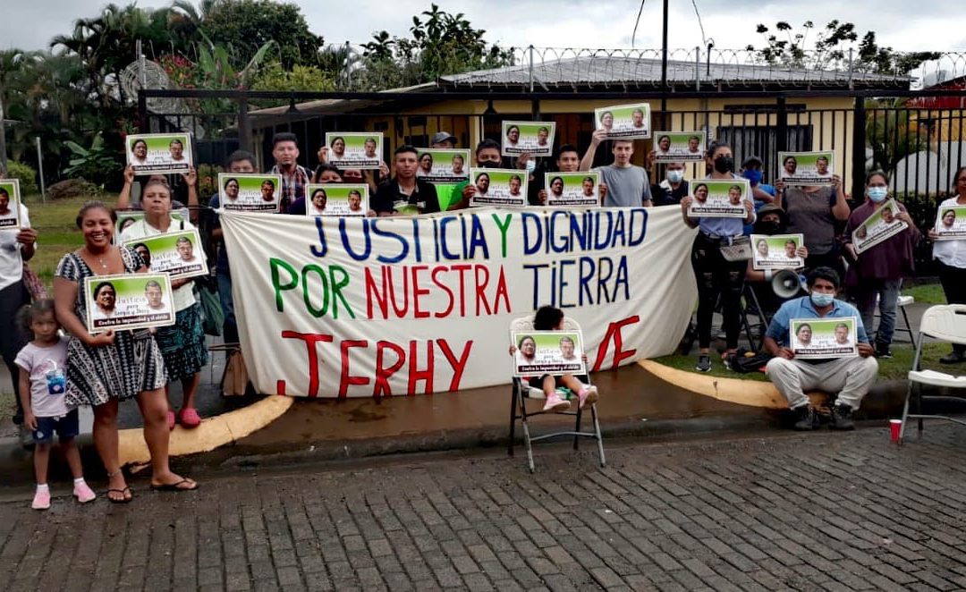 Grupo de indígenas exigen justicia por el crimen de Jehry Rivera