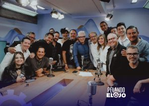 Kiko y el elenco de Pelando el Ojo